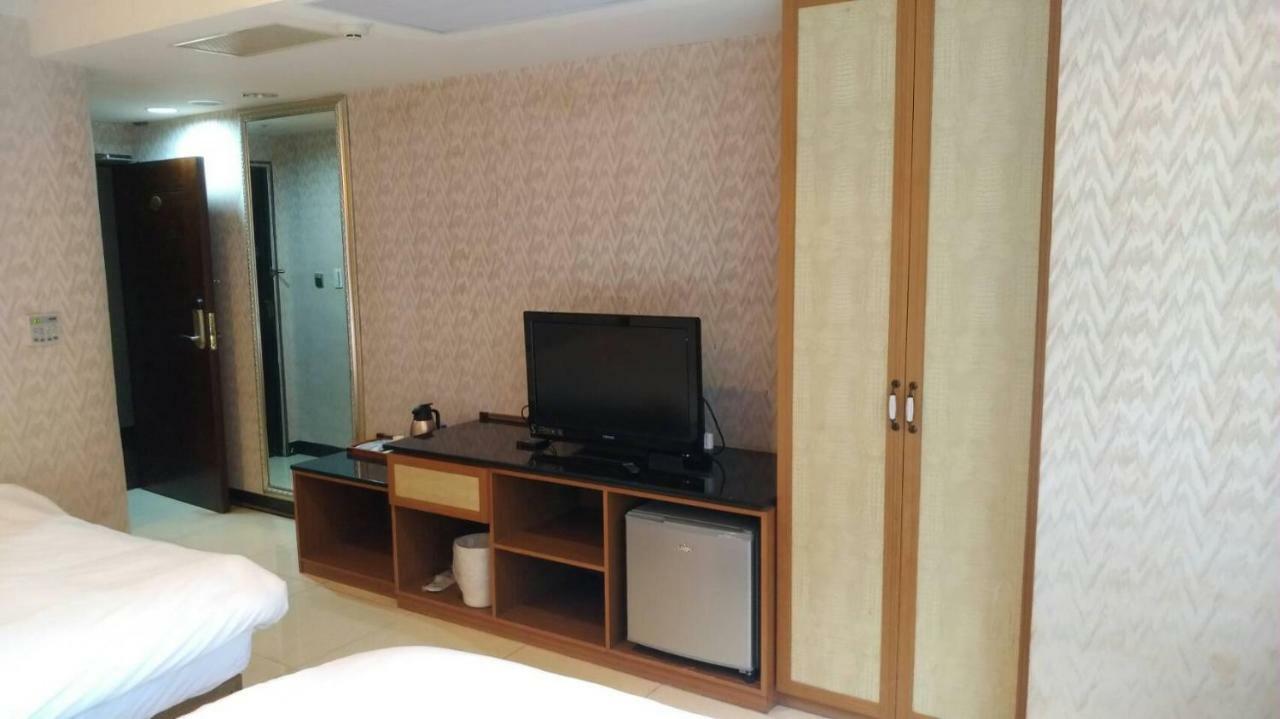 Schoen Hotel Καοσιούνγκ Εξωτερικό φωτογραφία