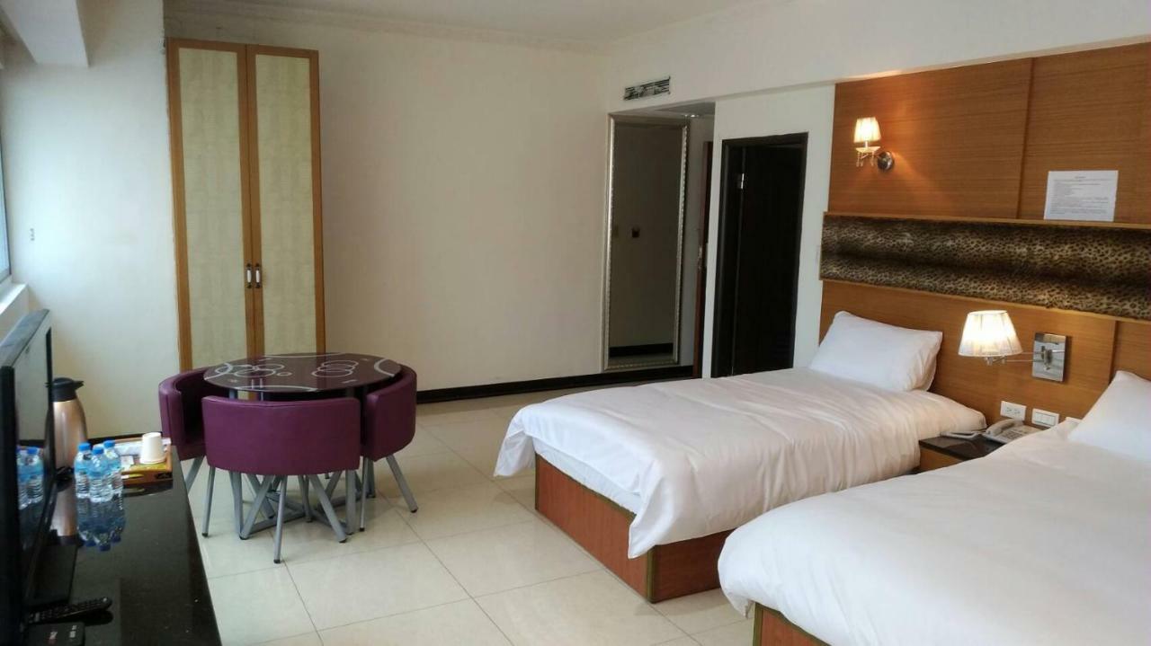 Schoen Hotel Καοσιούνγκ Εξωτερικό φωτογραφία